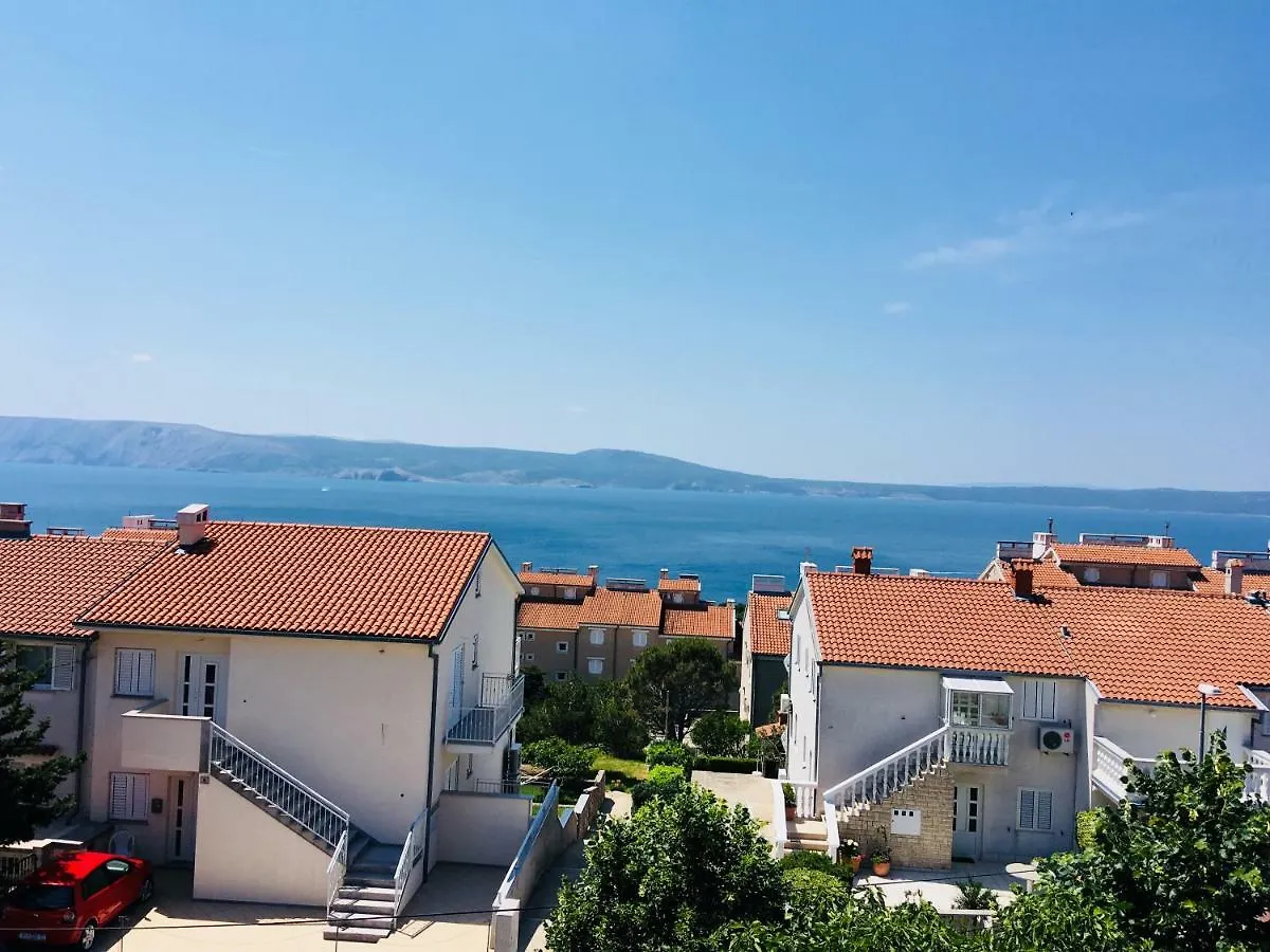 Apartments Novi Vinodolski 0*,  Croatia